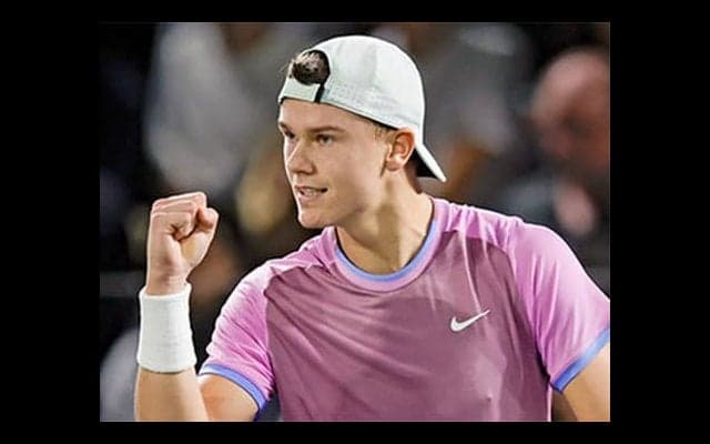 ルーネ 逆転勝ちで3年連続8強