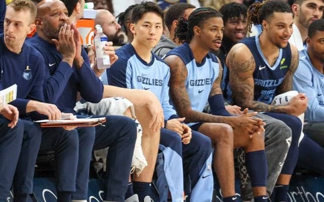 ジャ・モラントと河村勇輝の間に生まれた絆「まるで小さな相棒」同僚も仲睦まじさに言及