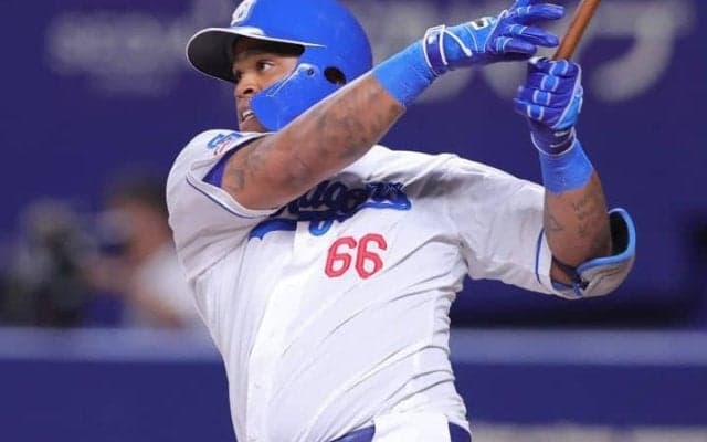 「本腰を入れてほしい」4球団の争奪戦が囁かれるビシエドがオフの主役に　待ったなしの待望論が急浮上した「球団」とは