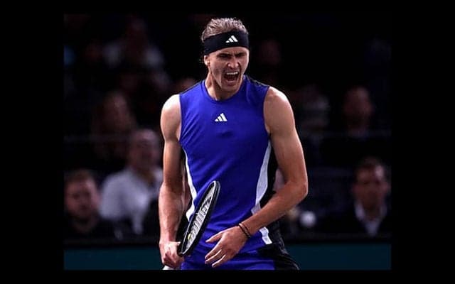  チチパス撃破のズベレフ、パリ4強 