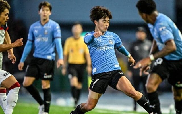 【鹿島に完敗した川崎。再び黒星先行のチームで求められるものとは(2)】山本悠樹は直接FK決めるも「勝てなかったのが悔しい」……大島僚太の「体の向き」「首を振る回数」で伝わるもの