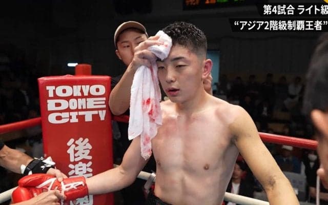 「反則負けにしろ」中国人ボクサーに批判殺到！ 足踏み＆再三のバッティングで流血の日本人選手が男気発言 称賛相次ぐ