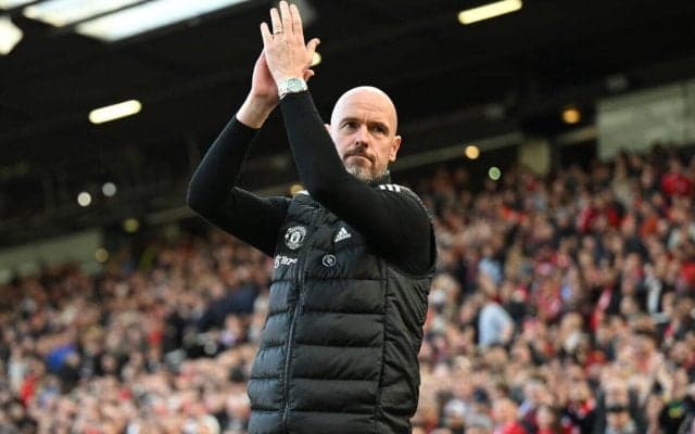 「世界中のファンとの出会いを楽しんでいた」ユナイテッド退任のテン・ハグ監督、2年以上支えてくれたファンに感謝「成功やトロフィー、栄光をただ祈っている」