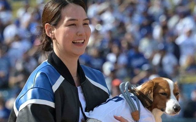 真美子夫人から「話題をさらう」　上昇する人気…大谷翔平も溺愛の“相棒”が「注目の的」