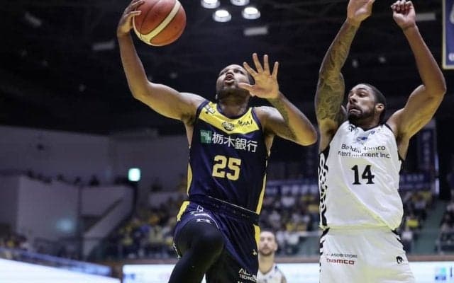 宇都宮が島根との白熱の上位対決を制す…高精度の3ポイントの雨を降らせて9連勝