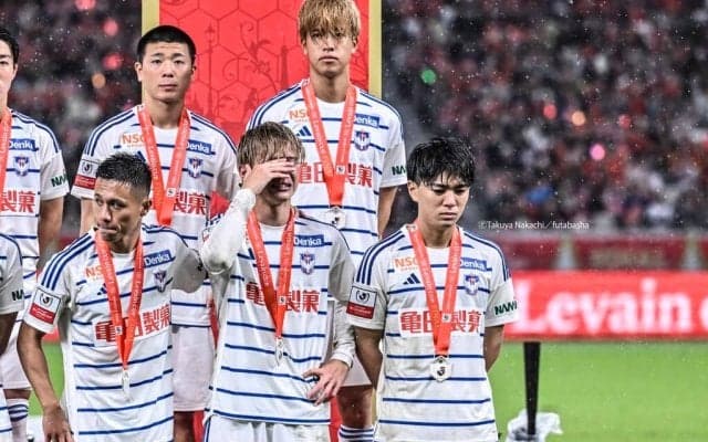 【ルヴァン準優勝も国立を魅了。新潟が大舞台で示したもの(2)】秋山、谷口、長倉ら”雑草集団”が示した粘りで人々に与えた希望……「選手が伸びるクラブ」から「タイトルを狙うクラブ」へ