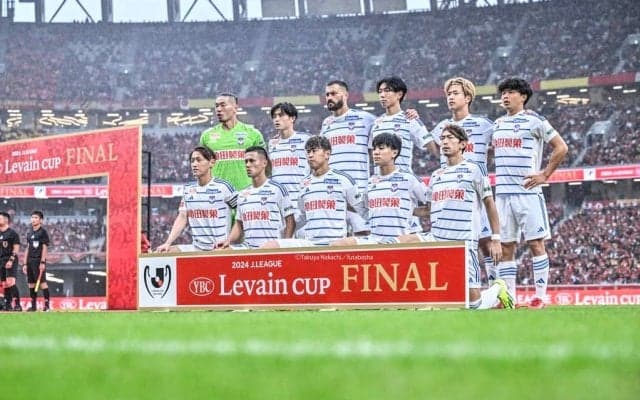 「朝から貰い泣き」ルヴァン決勝惜敗の新潟の“舞台裏インサイドムービー”にサポ涙止まらず！「見ては泣き見ては泣き」「サポーターの拍手があったかい」などの声
