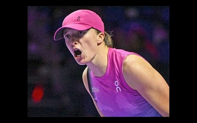  前年覇者 逆転勝ちで初戦白星 