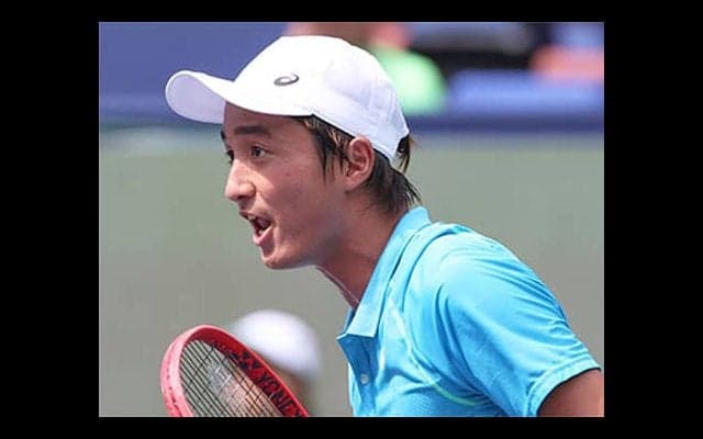  望月慎太郎 ストレート勝ちで初戦突破 