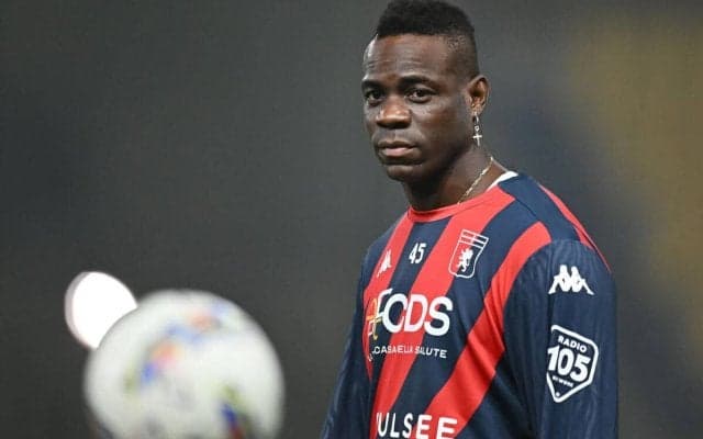 バロテッリが1701日ぶりのセリエA復帰　出場数分でさっそくイエローカード受ける“らしさ”も