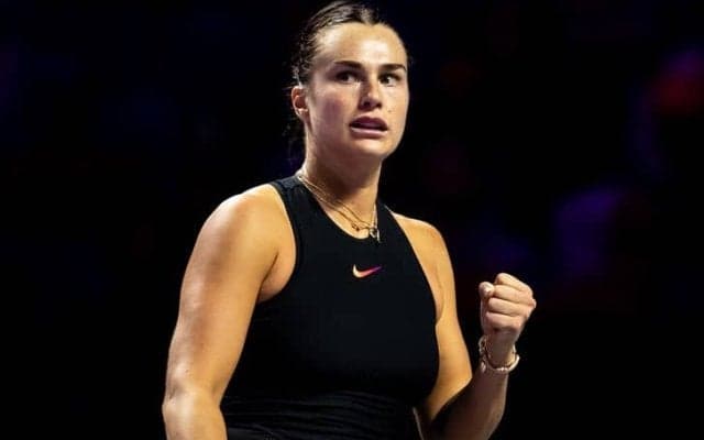 サバレンカがWTAファイナルズ予選2連勝で4強入り。年間女王争いも大詰め