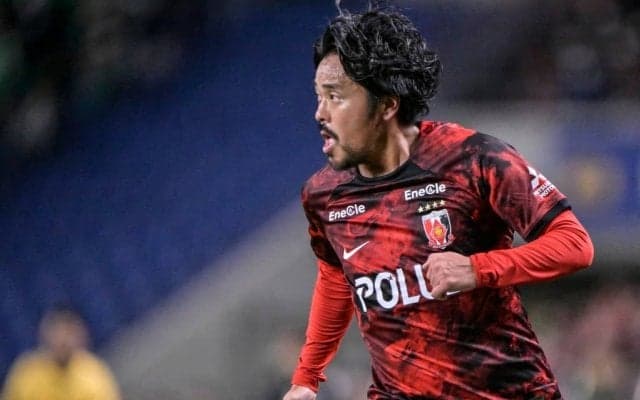 「なにこの神企画もっとやって！」引退する浦和FW興梠慎三の“まさか”に迫る浦和6選手の「わちゃわちゃ詰め込み映像」が驚異の再生回数！ 引退会見直前に食べた「うどん」を巡って激しいバトルも