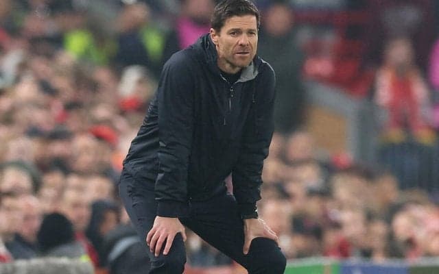 「最後の20分で試合は変わった」難所アンフィールドで4失点完敗…古巣対戦となったシャビ・アロンソ監督は「歓迎を受けられて感謝」