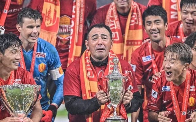 知られざる｢ルヴァンカップ｣の真実(3)カズら日本代表のアジアカップ初優勝が人気を後押し、｢お前はバカだ｣ブラジル2大レジェンドが激突