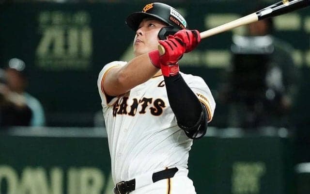 岡本和真は「バケモンでしょ」　満身創痍で豪快弾…怪我発覚で再脚光「主将の意地」