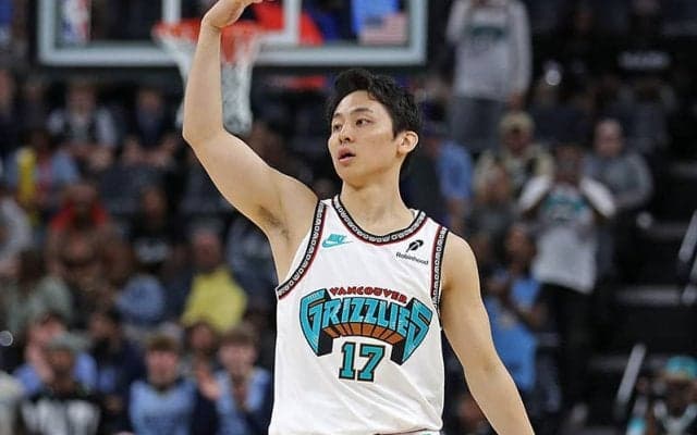 河村勇輝がNBA初得点…グリズリーズはレイカーズに快勝、八村欠場し日本人対決お預け