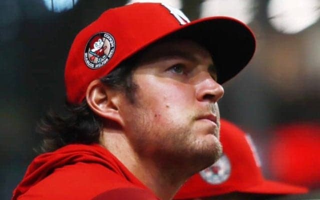 メキシコで異彩を放ったバウアーの新天地はドミニカ？ DeNA再契約も囁かれる元大物助っ人に“新たな噂”「契約に近づいている」