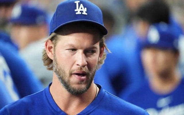 FAカーショーの思惑…GMは復帰を熱望「生涯ドジャース」去就を左右するオフの数か月