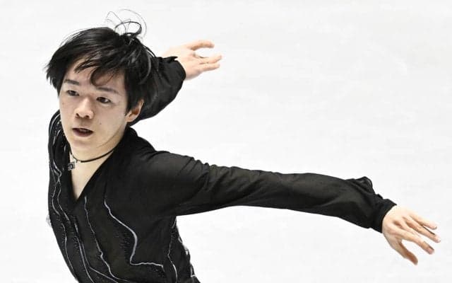 NHK杯は鍵山優真が首位発進　フィギュアスケート日本男子は切磋琢磨して「どんどん上を目指す」