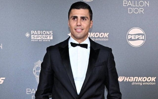 初栄冠ロドリはヴィニシウスとの争いを41ポイント差で制す　バロンドール最終結果が判明