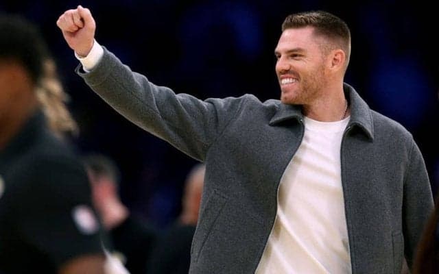 196cmなのに…ド軍フリーマンが「小さく見える」　LA“レジェンド”の肉体に驚愕