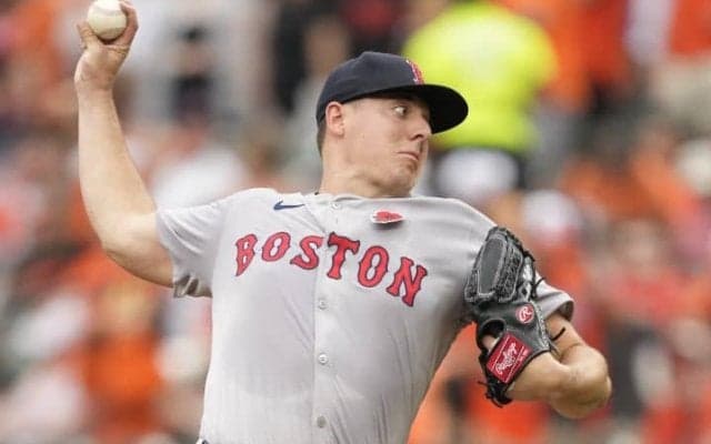 魔球ワンシームの使い手が“幕張降臨”か？ 「MLB通算720イニングの投球経験を持つ」196センチの29歳大型右腕をロッテ獲得報道