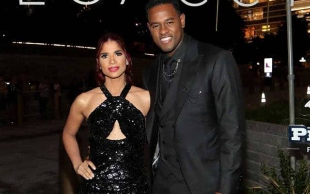 美人妻が日本に興奮「なんて素晴らしい」　名所を次々観光…剛腕夫妻が堪能