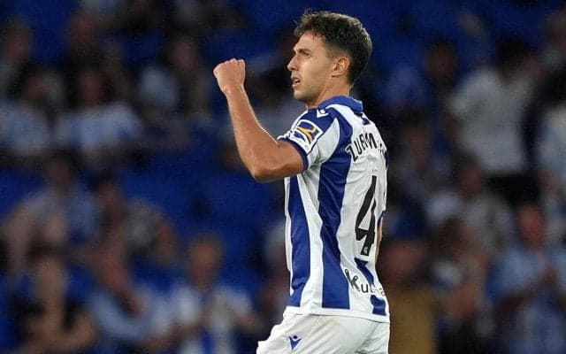 シティが久保建英の同僚を狙う？ リバプールが夏に逃したスビメンディを1月に獲得か