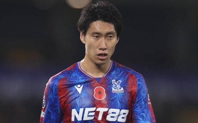 鎌田大地が一発退場のフルアム戦で差別被害…パレスが調査開始、「可能な限り厳格な措置を講じる」とも