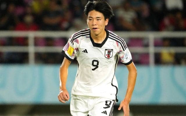 「シュート上手すぎる」ベルギーへ渡った18歳の190cm長身FW道脇豊、技ありの2試合連続ゴールでベフェレンの勝利に貢献