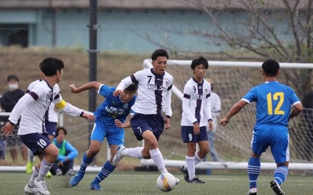 かつてセクシーフットボールで日本一になった野洲高校の今　全国の舞台から遠ざかる苦境の要因は