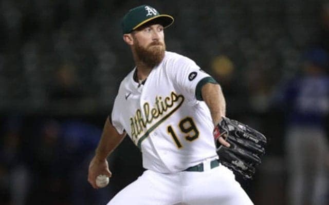 米国代表の元助っ人が「若くなりました？」　8球で3者凡退「相変わらずかっこいい」