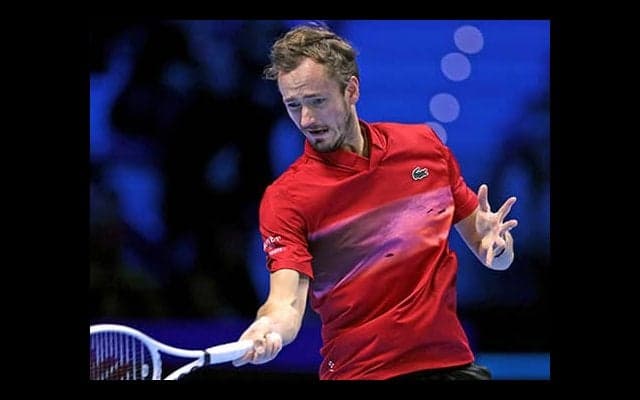 世界4位メド 快勝で初白星