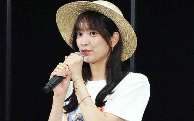 侍ジャパンの中継に映った美女の“正体”　衝撃のガチ勢ぶりにファン感動「かわゆいな」