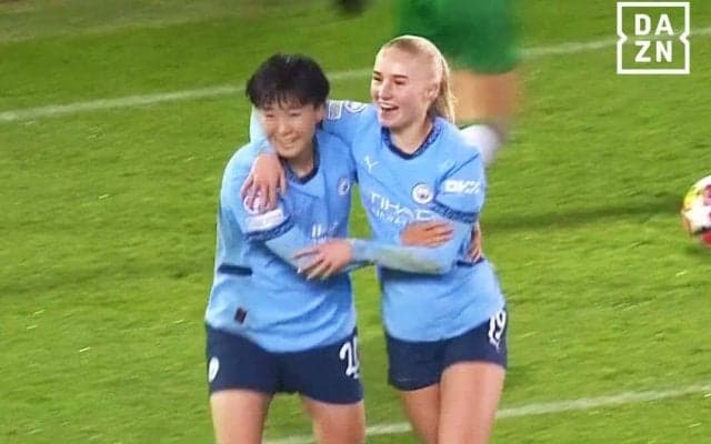 豪快すぎる！ なでしこジャパンFW、“迫力ダイビングヘッド”で女子CL2試合連続ゴール！「藤野あおばが押し込んだ！」「素晴らしい」