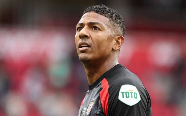 三戸舜介のスパルタ・ロッテルダムが元オランダ代表DFファン・アーンホルトを獲得、1年間の延長OP付き