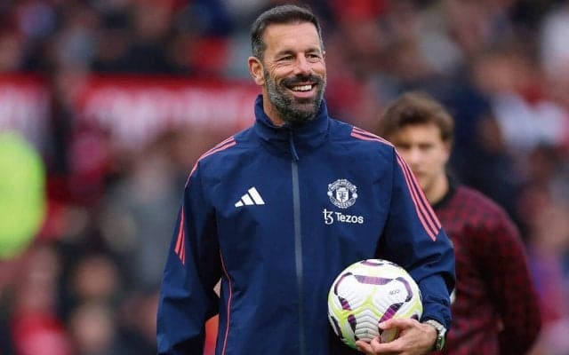 ファン・ニステルローイ氏の退任を惜しむユナイテッドOB2人「選手から好かれていた」「残して欲しかったね」