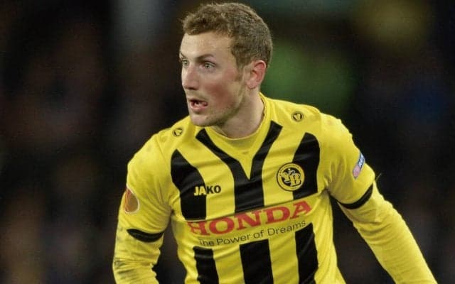 サッカー界で相次ぐ自動車事故　元スウェーデン代表FWの運転する車が直線でクラッシュ、重傷も命に別状なし