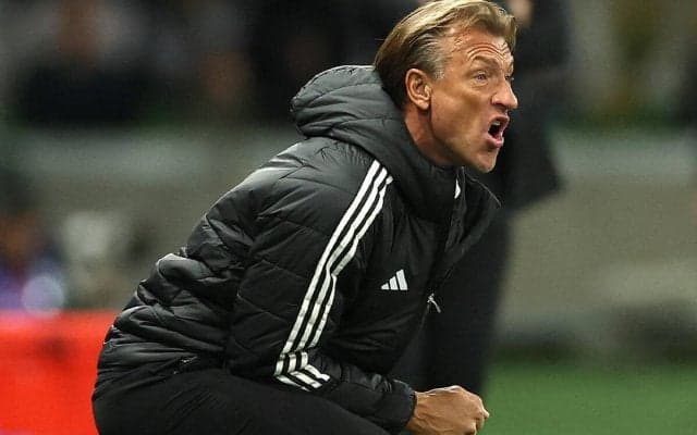 「もう一度見たかった」後半ATの劇的弾も取り消し…1年8カ月ぶりのサウジアラビア指揮のルナール監督「目標は彼らと共にW杯へ出場する」