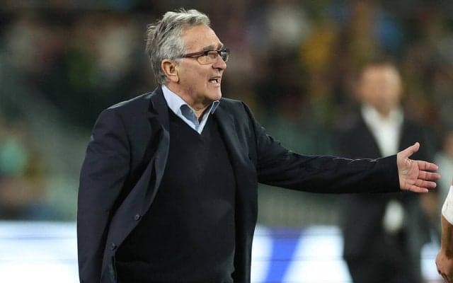 「貴重な勝利をもたらしたヒーロー」日本戦に弾みとなる劇的勝利を収めた中国、指揮官は下位との対決の重要性を語る「できるだけ多くのポイントを」