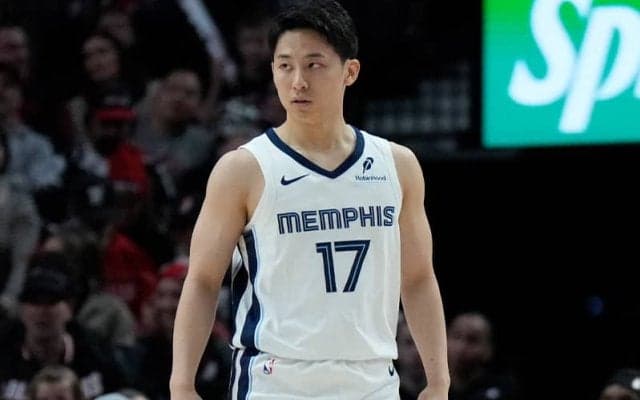 河村勇輝がGリーグデビュー戦で7得点10アシスト…ファウルトラブルに陥るもパスで存在感