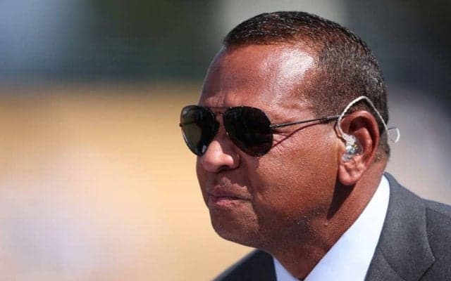 銀座に現れた超大物メジャーリーガー　ファン包囲も…来日即“堪能”「とてもワクワク」