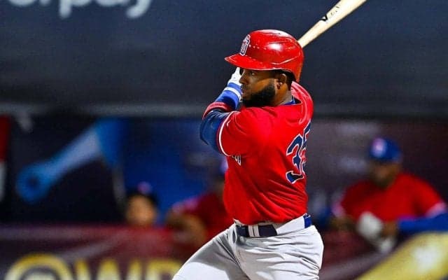 【プレミア12】“元日ハム助っ人”アルカンタラ、崖っぷち韓国に引導渡すアーチ連発　ハンソンも適時打でドミニカ大量リード