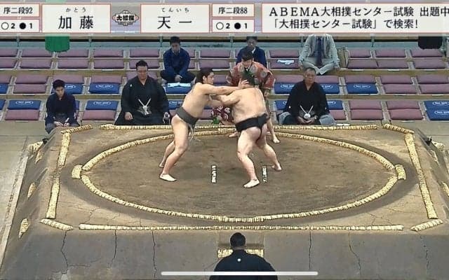 19歳vs46歳“年齢無差別級”対決ぼっ発 年上力士が“ガン切れ”緊迫の瞬間「睨んだw」「激しかった」騒然