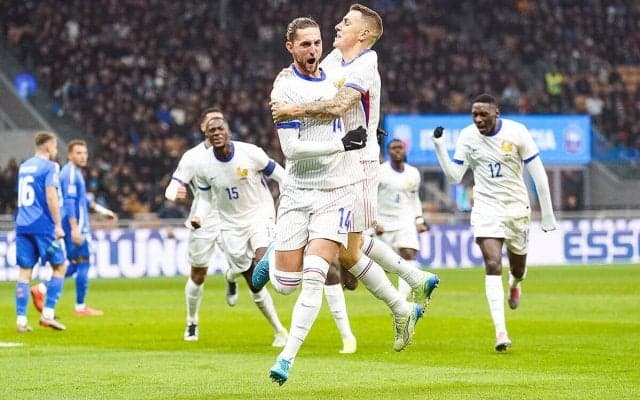 ラビオ＆ディーニュ躍動のフランスが敵地でイタリア撃破！　逆転で首位通過決める【UNL】