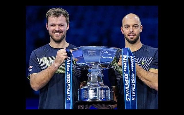 ドイツ人ペアとして最終戦初V