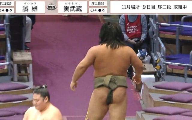まだ髷が…“ロン毛姿”のすごい力士が現れた！ 序二段で“無敗”街道をばく進中「強いなこの子」ファン驚嘆