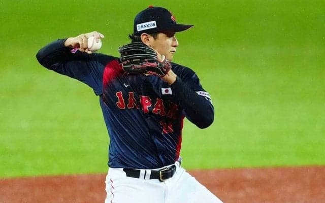 侍22歳が「世界にバレた」　高速美技→爆肩にX衝撃「これをアウトにできるのか…」