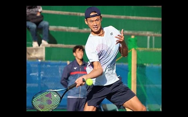  18歳の坂本怜 慶應チャレンジャー初戦突破 