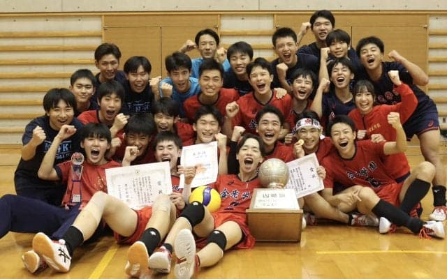 金光学園高が2年連続のオレンジコートへ エース池田がフル回転の活躍で3-2の激闘を制す【春高2025岡山県予選（男子）】